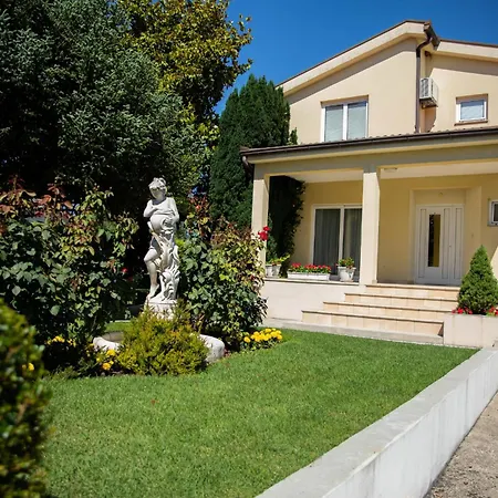 Kuca Za Odmor Magnolia * Ljubuški