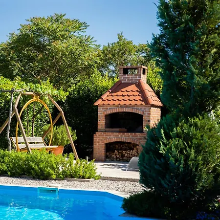 Kuca Za Odmor Magnolia * Ljubuški