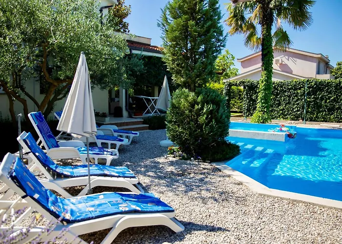 Kuca Za Odmor Magnolia Willa *